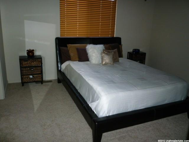 32 W 1675 N, Layton, UT 84041 — photo 8