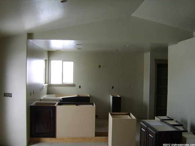 833 W Willowbrook, Pleasant View, UT 84414 — photo 7