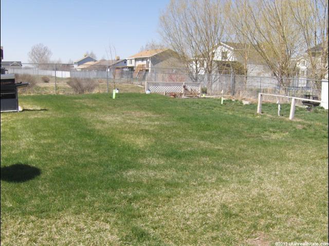2624 W 1445 N, Clinton, UT 84015 — photo 4
