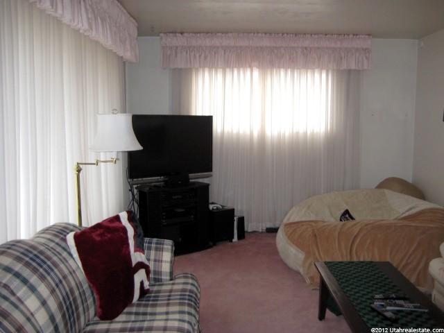 9086 S 260 E, Sandy, UT 84070 — photo 2