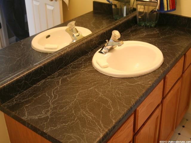 3945 S 2525 W, Roy, UT 84067 — photo 3