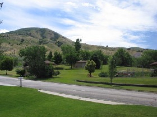 390 W 2400 S, Perry, UT 84302 — photo 11