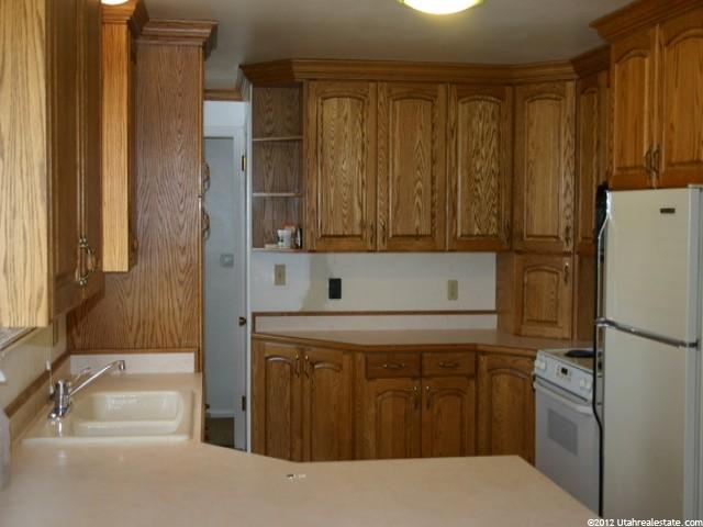 518 E 1400 N, Bountiful, UT 84010 — photo 2