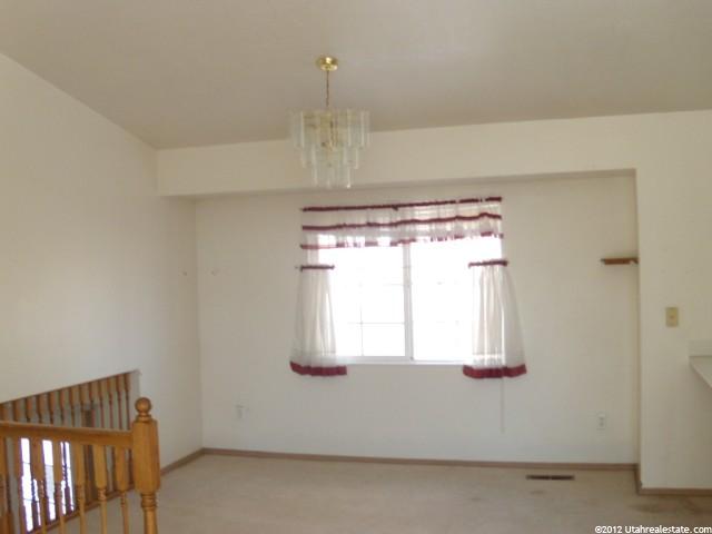 674 N 1300 W, Clinton, UT 84015 — photo 3