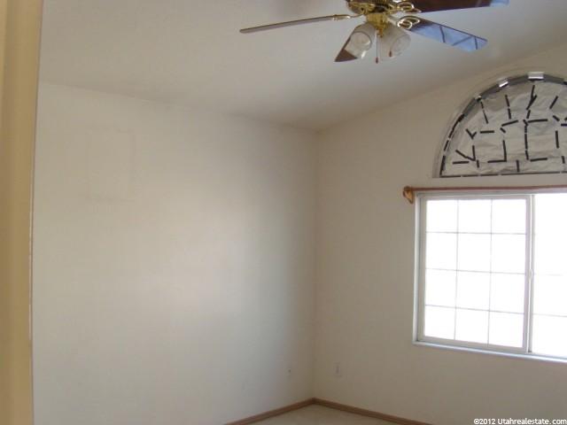 674 N 1300 W, Clinton, UT 84015 — photo 7