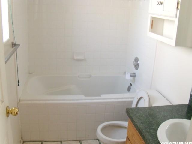 674 N 1300 W, Clinton, UT 84015 — photo 8