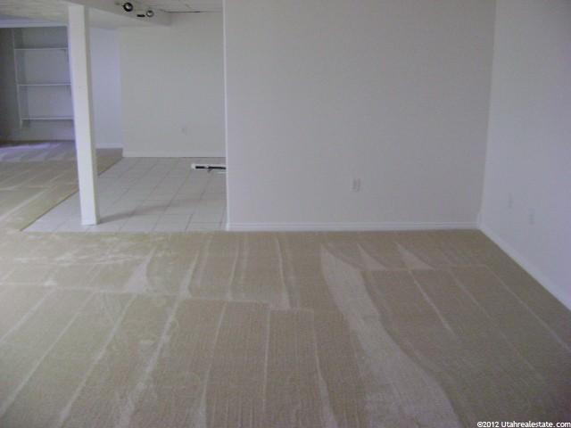 3033 Gleneagles Dr, Syracuse, UT 84075 — photo 8