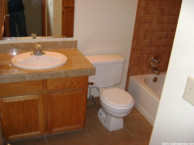 9521 S 2280 E, Sandy, UT 84092 — photo 5
