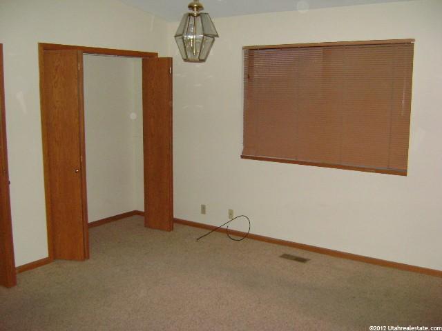 9521 S 2280 E, Sandy, UT 84092 — photo 7