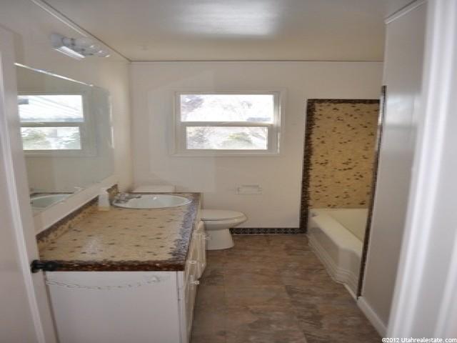 189 N 200 E, Kaysville, UT 84037 — photo 6