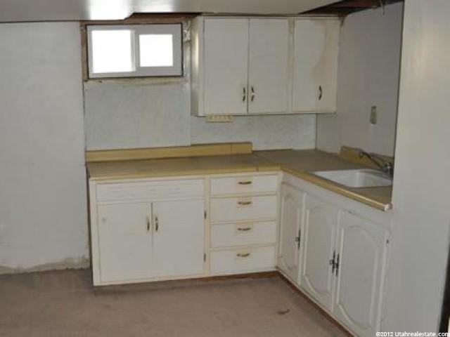 189 N 200 E, Kaysville, UT 84037 — photo 10
