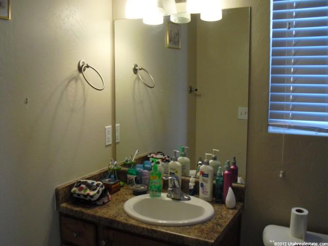 125 E 1100 S, Vernal, UT 84078 — photo 4
