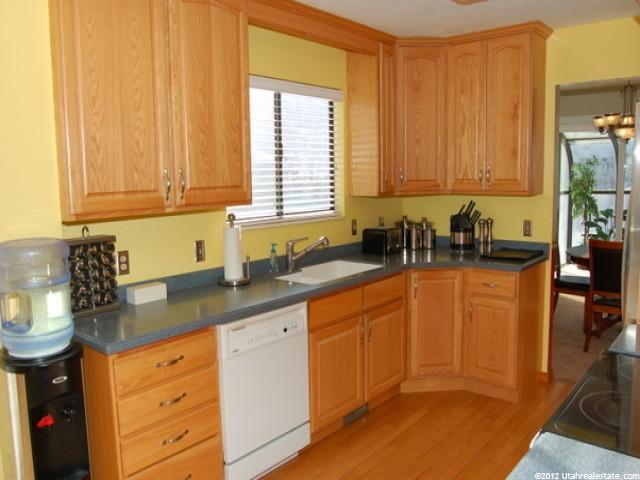10179 S 2130 E, Sandy, UT 84092 — photo 3