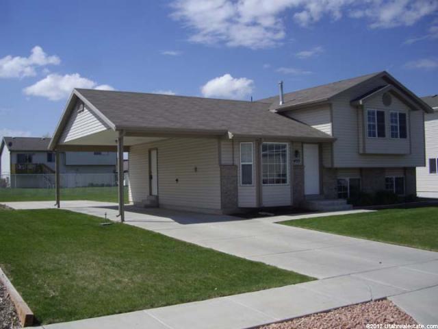 455 W 2125 N, Harrisville, UT 84414 — photo 2