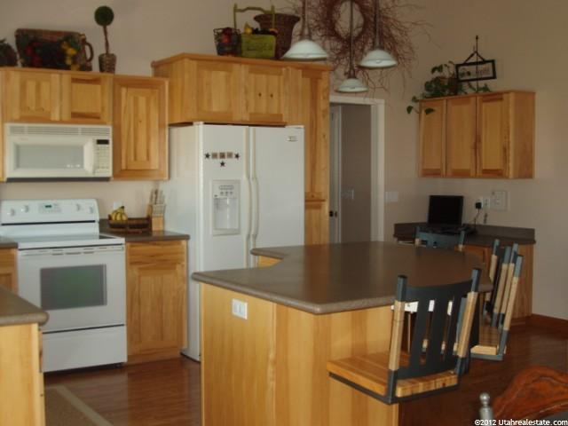 2456 N 2275 W, Clinton, UT 84015 — photo 2