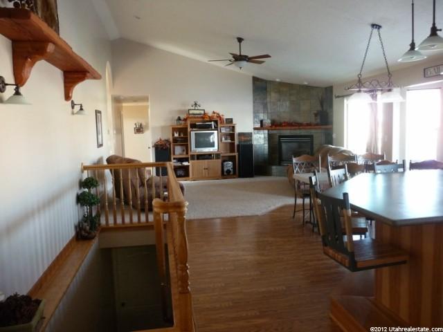 2456 N 2275 W, Clinton, UT 84015 — photo 3