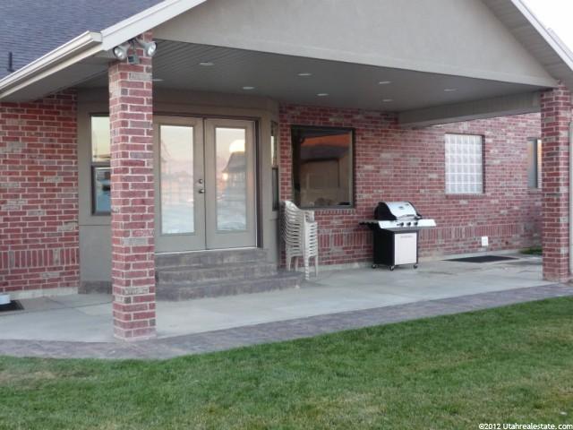 2456 N 2275 W, Clinton, UT 84015 — photo 8