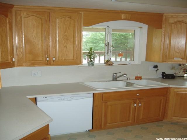 342 James Cir, Sandy, UT 84070 — photo 4
