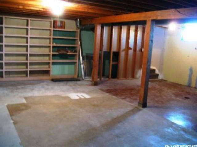 4523 S 2075 W, Roy, UT 84067 — photo 11