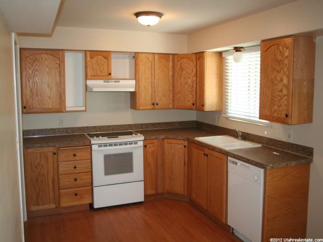 729 N Jackson Ave, Ogden, UT 84404 — photo 2