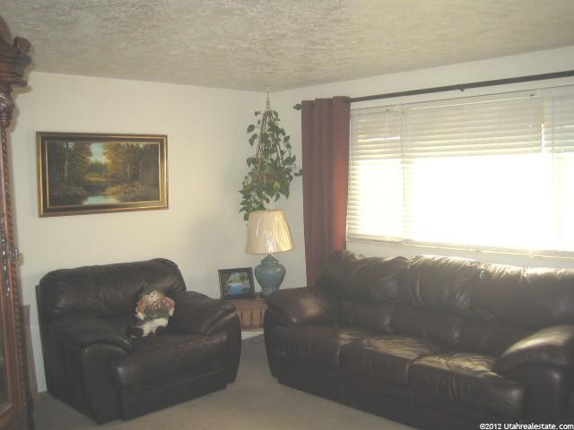 2604 N 690 W, Clinton, UT 84015 — photo 2