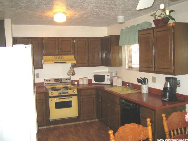 2604 N 690 W, Clinton, UT 84015 — photo 3
