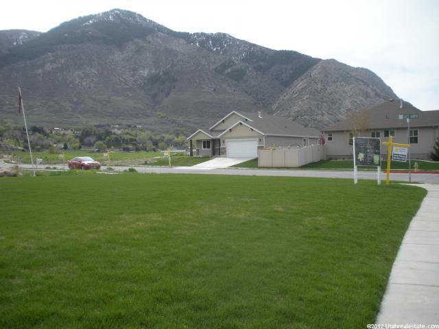 821 E 2025 N #31, North Ogden, UT 84414 — photo 3