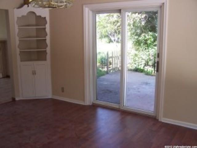 8585 S 40 E, Sandy, UT 84070 — photo 3
