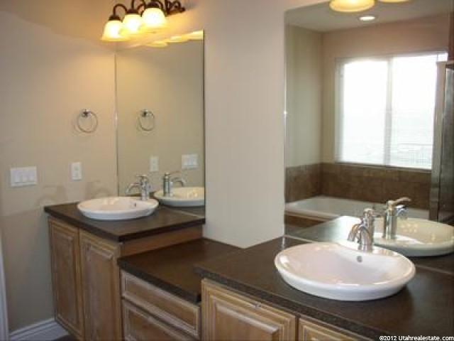 2703 E Bybee Dr S, Uintah, UT 84403 — photo 7