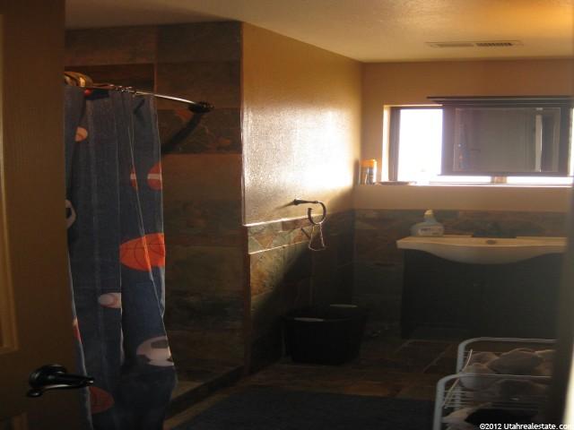 30 E 750 S, St. George, UT 84770 — photo 6