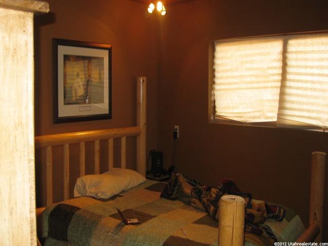 30 E 750 S, St. George, UT 84770 — photo 7