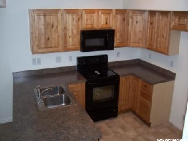 403 E 475 N #16b, Ogden, UT 84404 — photo 4