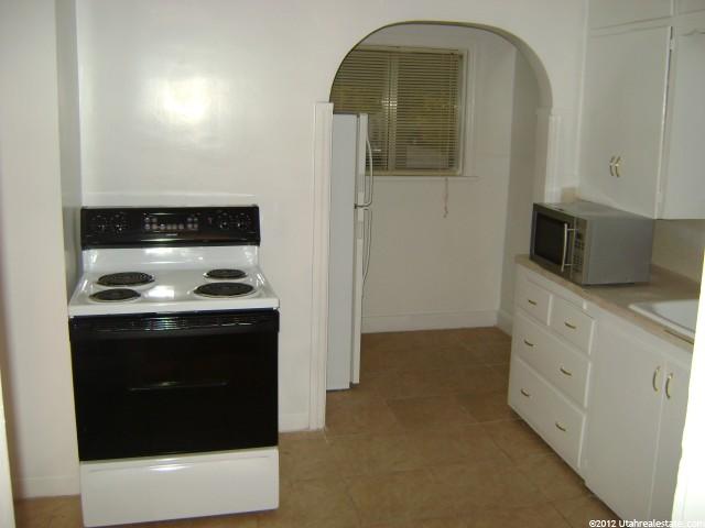 2273 S Monroe Blvd E, Ogden, UT 84401 — photo 3
