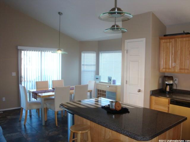 1404 N 2475 W, Clinton, UT 84015 — photo 3