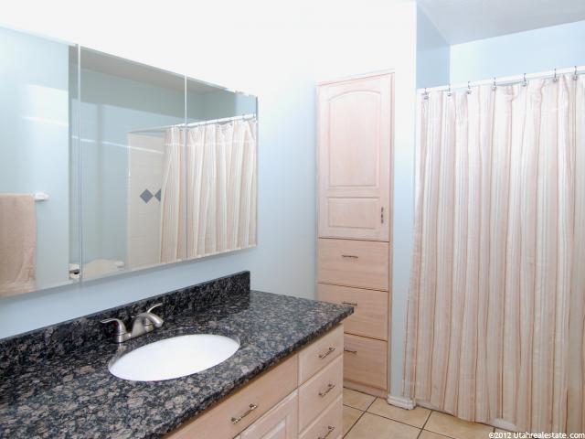 1101 N 3000 E, Layton, UT 84040 — photo 9
