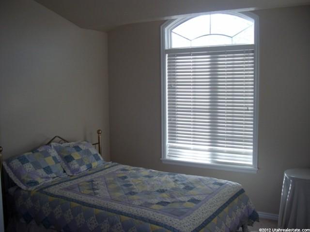 569 E 2350 N, North Ogden, UT 84414 — photo 11