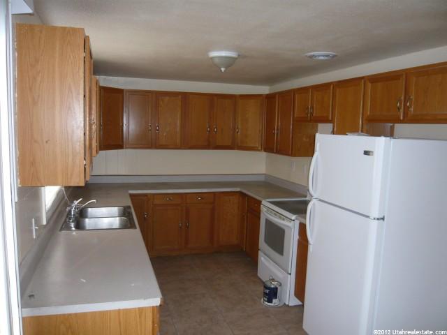 1024 1st St, Ogden, UT 84404 — photo 3