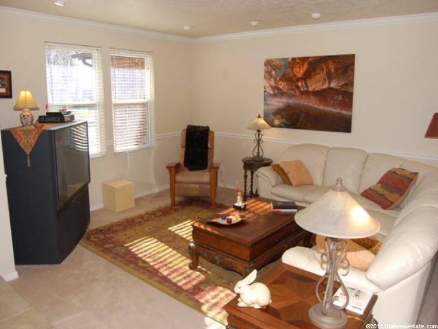 1201 E Raymond Rd, Fruit Heights, UT 84037 — photo 2