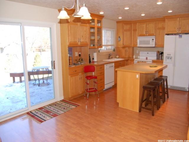 1201 E Raymond Rd, Fruit Heights, UT 84037 — photo 4