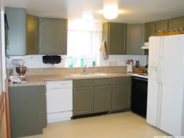 61 E 100 S, Hyrum, UT 84319 — photo 6