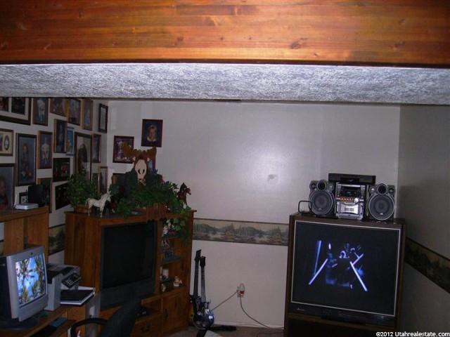 5647 S 3925 W, Roy, UT 84067 — photo 5