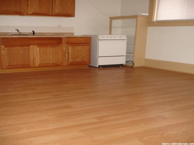 2563 S Adams Ave E, Ogden, UT 84401 — photo 4