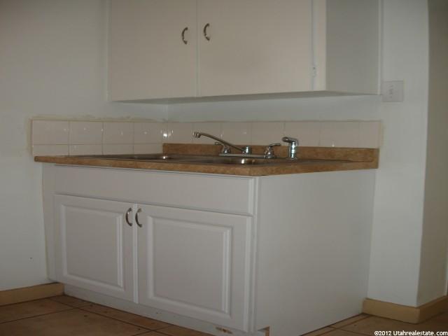 2563 S Adams Ave E, Ogden, UT 84401 — photo 7