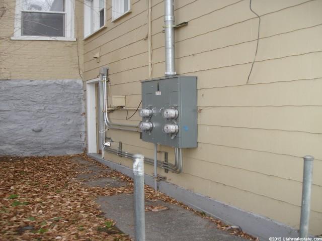 2563 S Adams Ave E, Ogden, UT 84401 — photo 8