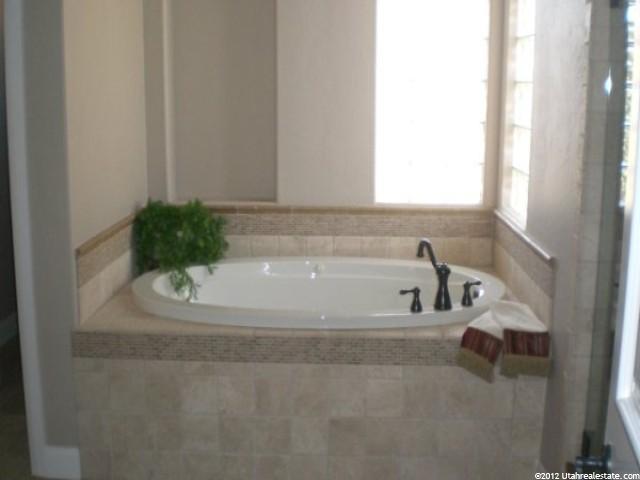 2554 E Granite Way, St. George, UT 84790 — photo 5