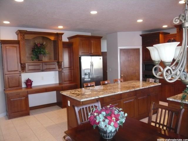 561 Tanglewood Loop, North Salt Lake, UT 84054 — photo 3