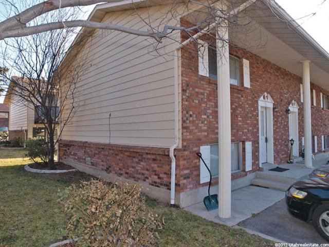 111 E Center 8d, Clearfield, UT 84015 — photo 2