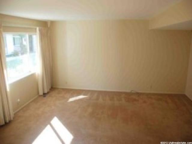 4880 S 1710 E, Holladay, UT 84117 — photo 2