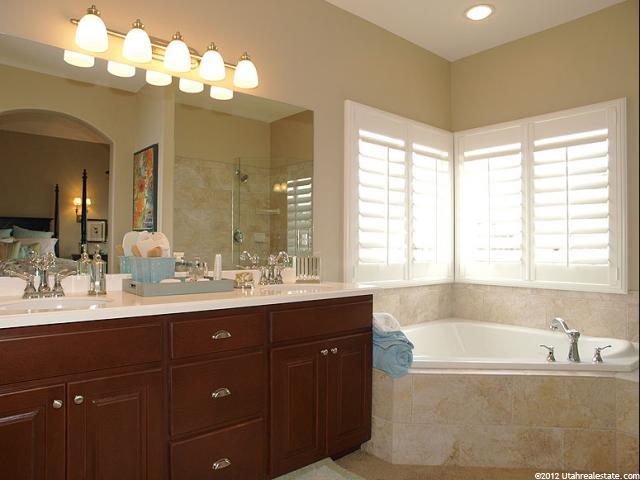 923 Doris Pl, Kaysville, UT 84037 — photo 8