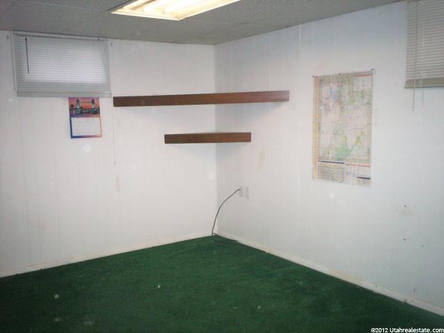 422 S 200 E, Farmington, UT 84025 — photo 8